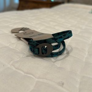 Chaco bracelet/wrist wrap